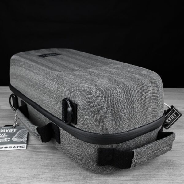 Ryot 35cm Axe Pack W/ SmellSafe Technology