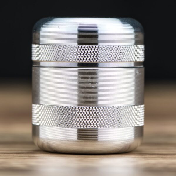 GR8TR® V2 3.8cm Grinder - Image 3