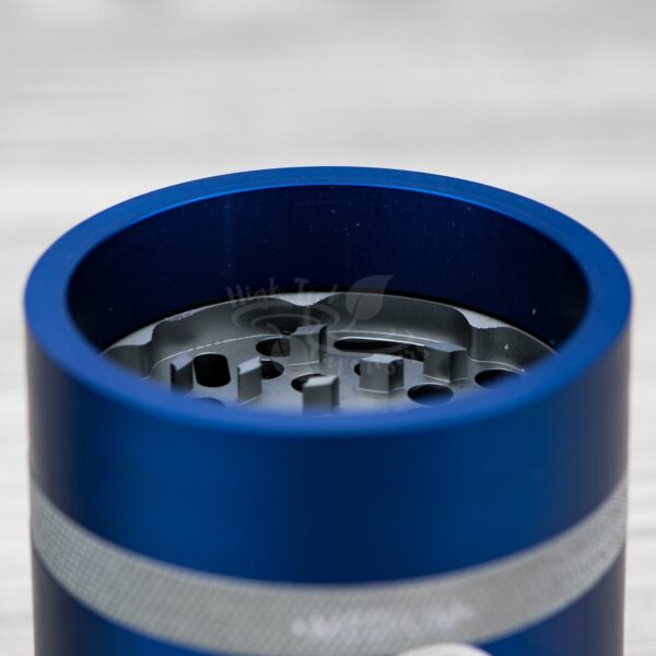 GR8TR® V2 Solid Body Grinder Blue - Image 9